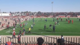 شغب وإيقاف مباراة المشرية ومستغانم