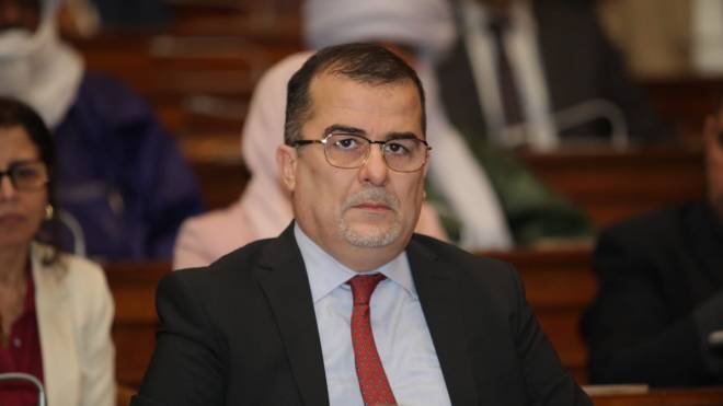 وزير العمل: آلية تنسيق لتعزيز التكفل بانشغالات الشباب