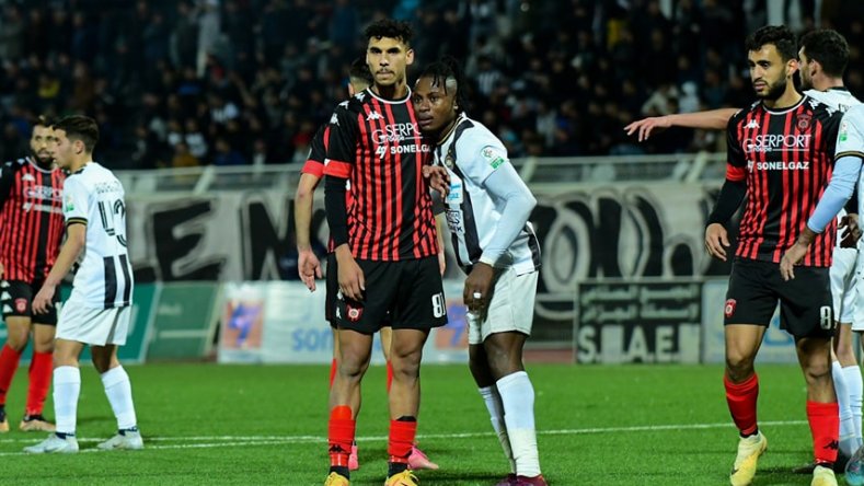 مدافع اتحاد العاصمة يتلقى الضوء الأخضر للتنقل إلى أوروبا