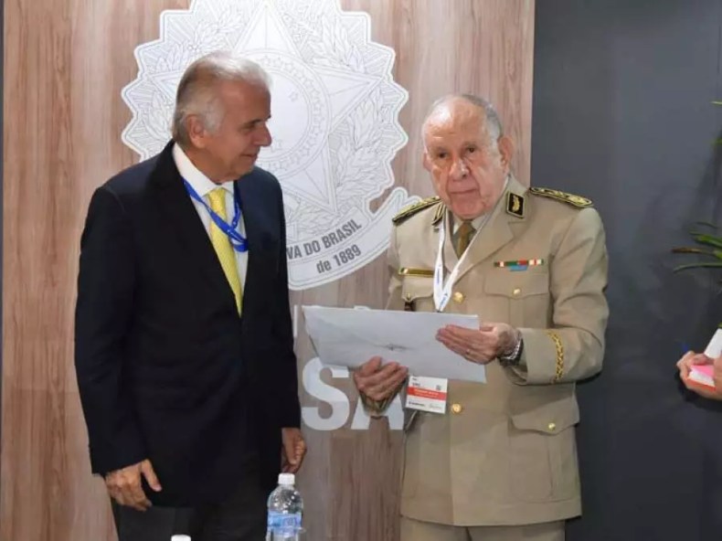 Le Général d’Armée Saïd Chanegriha reçu en audience par le ministre brésilien de la Défense