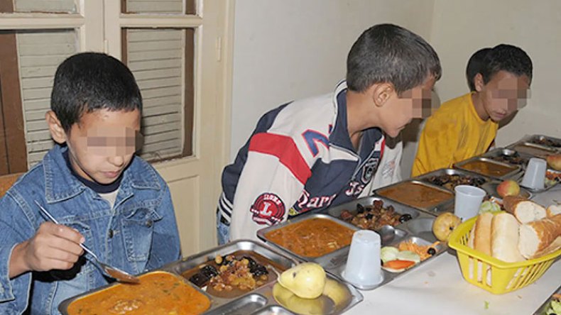 وزارة التربية تحذر المديرين من الصرف العشوائي لأموال المدارس