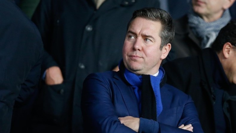 سَيُضحّي بِمنصبه الكبير بِسبب إدمان الخمر