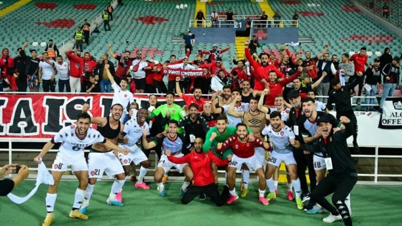 اتحاد العاصمة يُبْعِدُ الجيش الملكي المغربي ويتأهّل