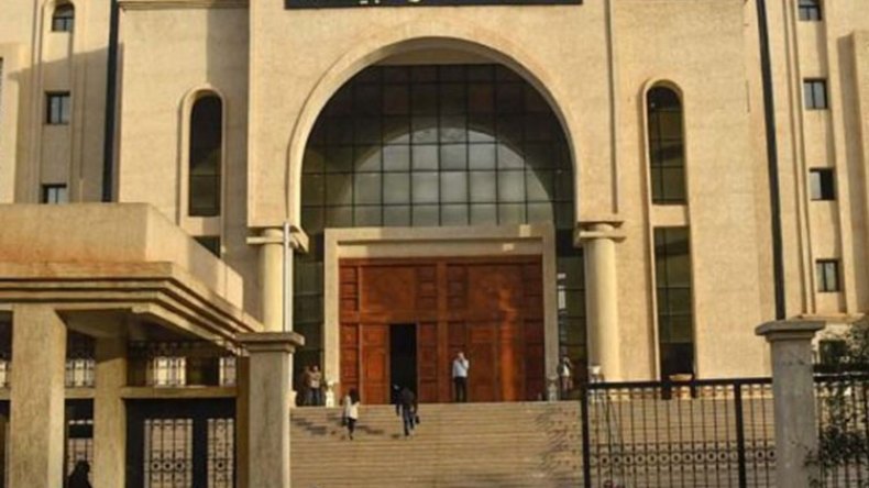 الجرائم الأخلاقية والإرهاب يتصدران قائمة القضايا الجنائية!