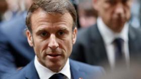 « Je ne vais pas démissionner », dit Emmanuel Macron