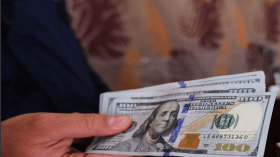 بريطانيا تدفع 500 دولار لكل امرأة حامل بشرط!