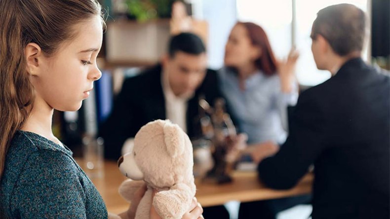 “حق الزيارة”.. معركة أسرية حول الأطفال في رمضان