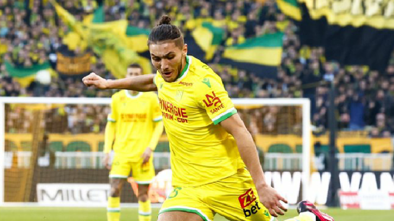 مدرب نانت يستبعد حجام طيلة شهر رمضان