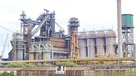 بيع “خردة” سونلغاز وسوناطراك تحت الطاولة!