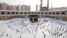 المعتمرون ممنوعون من نقل الحليّ والأموال الكثيرة في سفرهم