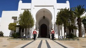 تغيير قيادة “وكالة التعاون” وجولة لعطاف في منطقة الساحل