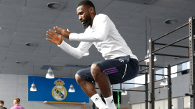 مدافع ريال مدريد يضاف إلى ضحايا الإساءات العنصرية