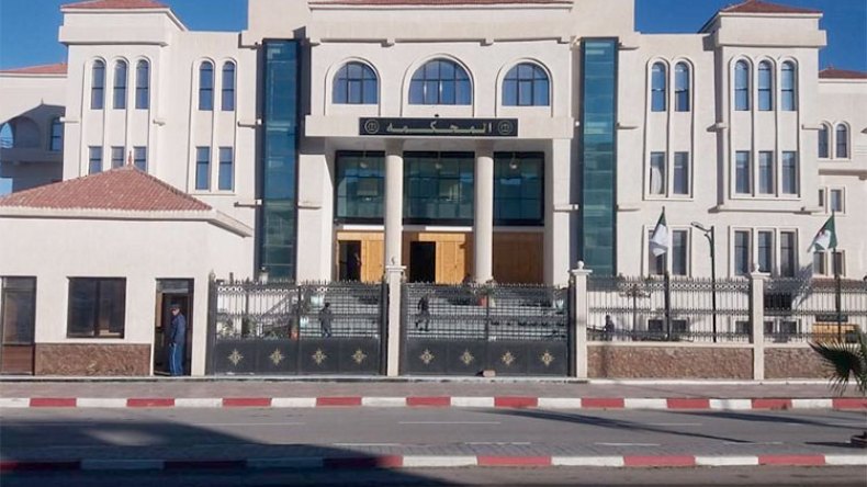 البراءة لمدير مصنع الاسمنت بسكيكدة