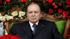 بوتفليقة كان يعارض التعريب وأراد جلب أساتذة من فرنسا