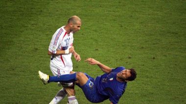 Materazzi raconte ce qu’il a vraiment dit à Zidane lors du Mondial 2006