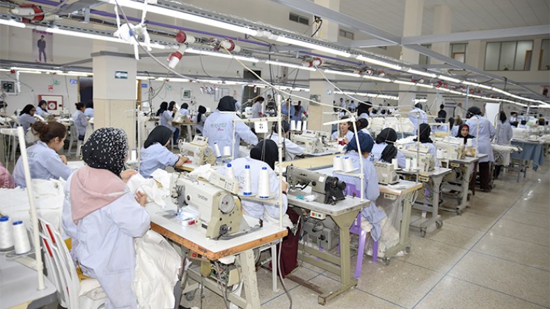 أكثر من 31 مليون دولار قيمة صادرات الجزائر من النسيج والجلود في 2022 (فيديو)