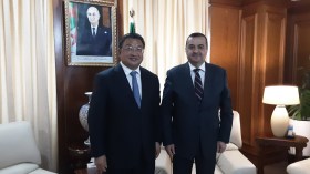 مشاريع الطاقات المتجددة محور لقاء جزائري-صيني