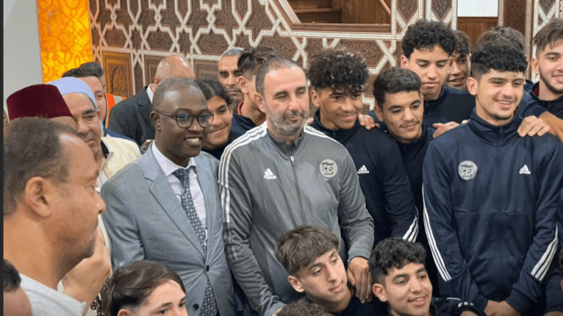 بالصور.. منتخب أقل من 17 سنة يزور جامع الجزائر الأعظم