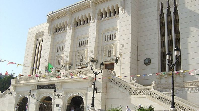 اتفاقية توأمة بين جامعتي الأمير عبد القادر والزيتونة
