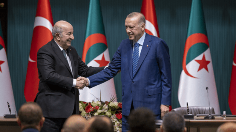 الرئيس تبون يهنئ أردوغان على إعادة انتخابه رئيسا لتركيا