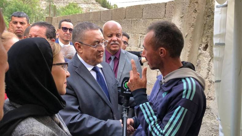 وزيرا الداخلية والتضامن في قالمة للوقوف على خسائر التقلبات الجوية