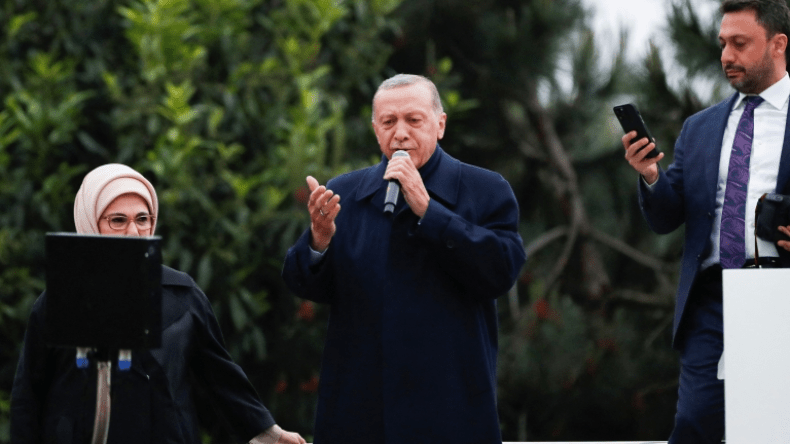 الفتح الثاني للقسطنطينية تمدّد عثماني أم عربي؟