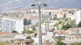 وزير النقل يكشف موعد تسليم “تيليفريك” قسنطينة