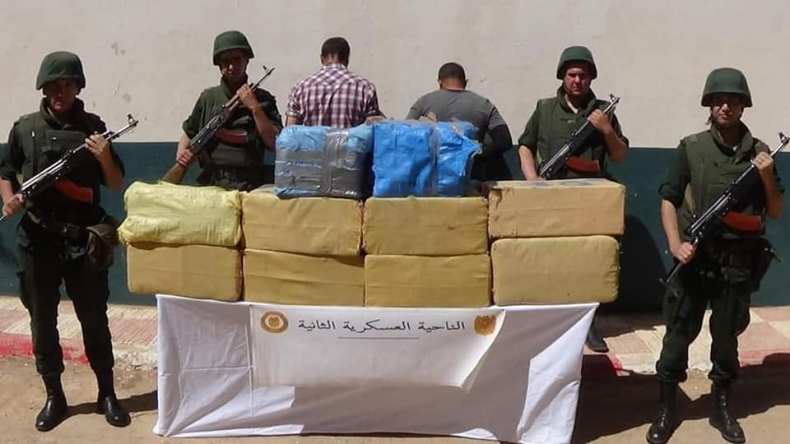 حجز أكثر من 5 قناطير من الكيف على الحدود مع المغرب