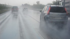 هذه نصائح الدرك الوطني لقيادة آمنة أثناء تساقط الأمطار الرعدية   