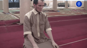 شاب فرنسي يعتنق الاسلام بمسجد عرفة ولاية سيدي بلعباس
