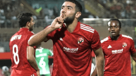 الأهلي يؤجل حسم مستقبل أحمد قندوسي