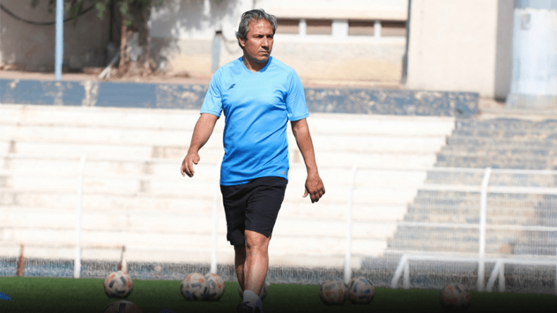 “سنلعب من أجل التتويج بكأس الجزائر”