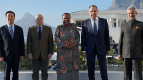 لافروف: العالم أحادي القطب أصبح من الماضي