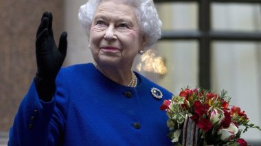 Le FBI dévoile des menaces contre la reine Elizabeth II lors de voyages aux États-Unis