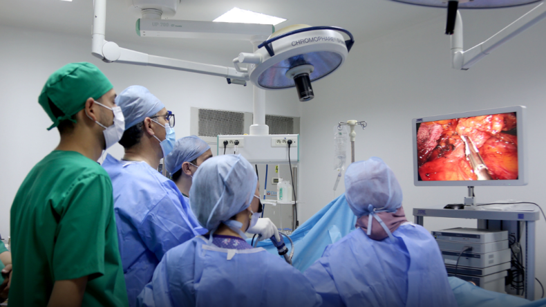 اتصالات الجزائر تشغّل عمليات جراحية بتقنية التحاضر المرئي عن بعد