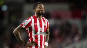 دولي إنجليزي كان يُراهن في دور القمار ضد خسارة فريقه!