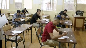 منع إحضار الهواتف النقالة نهائيا إلى مراكز “البكالوريا” و”البيام”