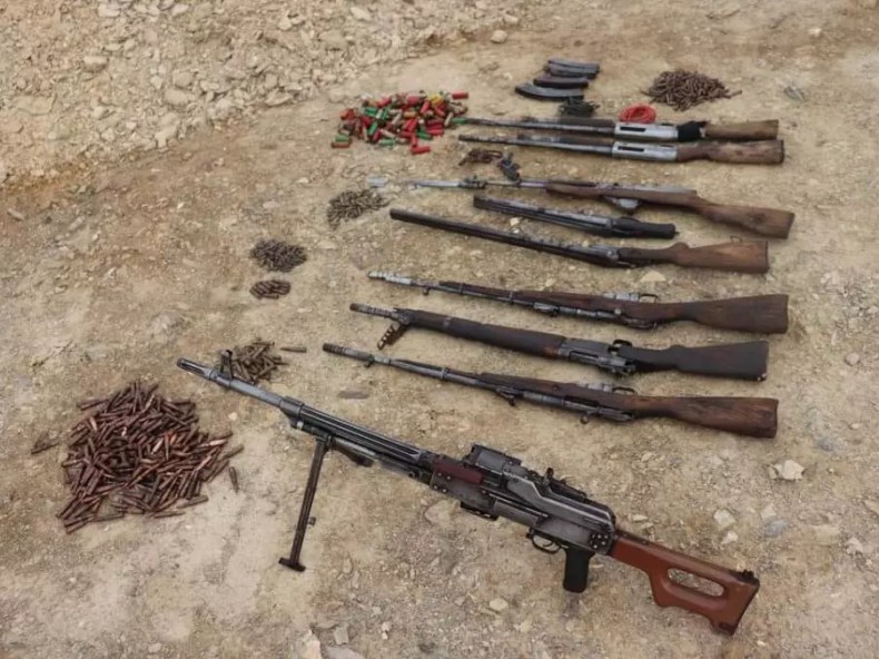 Un important lot d’armes et de munitions récupéré à Aïn Defla (PHOTOS)