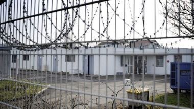 Bébés de 7-8 mois placés en centre de rétention: la France condamnée par la Cour européenne