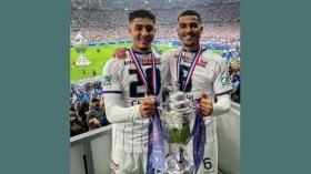 إجبار لاعبين على ارتداء قميص الشواذ بينهم جزائري ومغربي