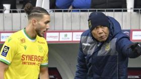 إقالة المدرب الذي عاقب حجام بِسبب الصّوم