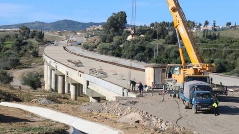 الطريق السيار “جن جن – العلمة”.. هل هي الانطلاقة مجددا؟