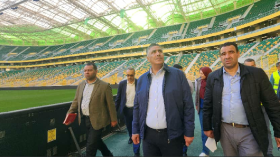 بالصور.. الوزير بلعريبي يتفقد ملعب تيزي وزو قبل إجراء المباراة التجريبية