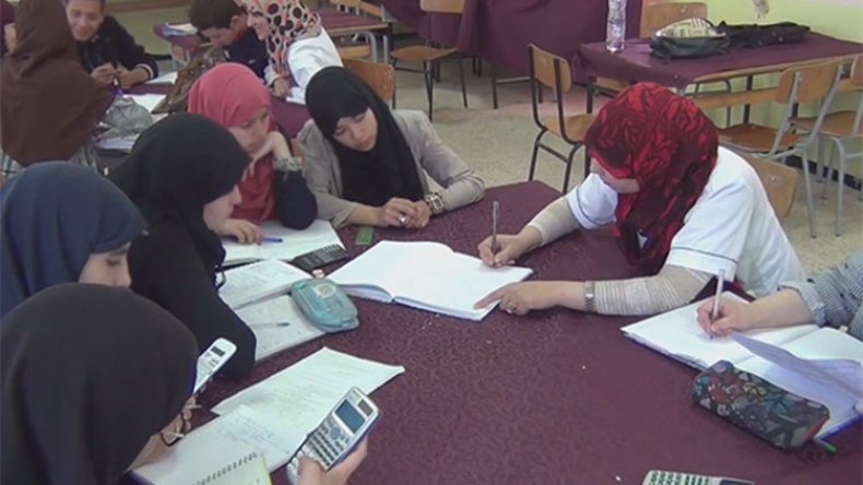 سباق محموم على المراجعات الجماعية ودورات الحفظ