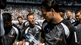 بن سبعيني يكمل إجراءات انتقاله إلى بوروسيا دورتموند