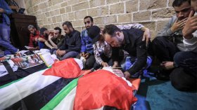 بينهم نساء وأطفال.. اعتداء صهيوني يخلف 13 شهيدا