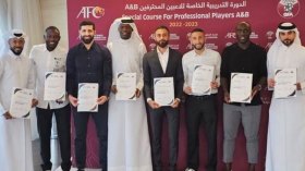 حليش وبلحاج ينالان شهادة التدريب