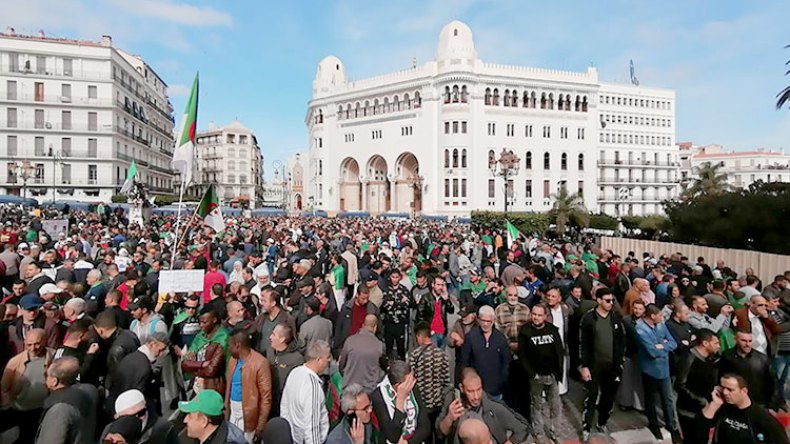 هكذا حاولت “رشاد” الإرهابية قرصنة الحراك الشعبي