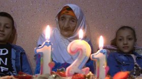 أكبر معمرة في العالم توارى الثرى بالشلف