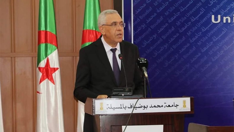 وزير العدل يشدد على الإسراع في تنفيذ التقاضي الإلكتروني